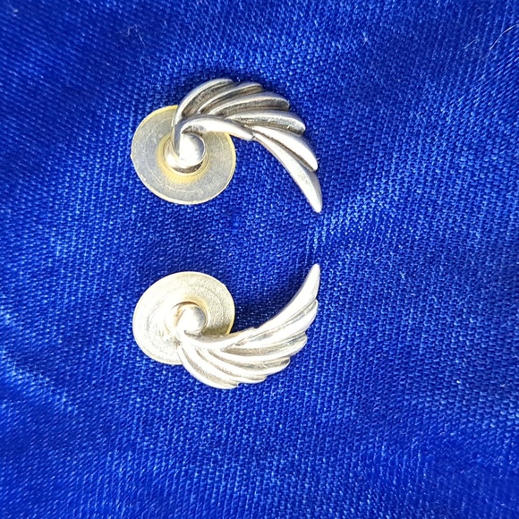 Sterling Silver Post Earrings 🪽 Wings - Picture 3 of 10